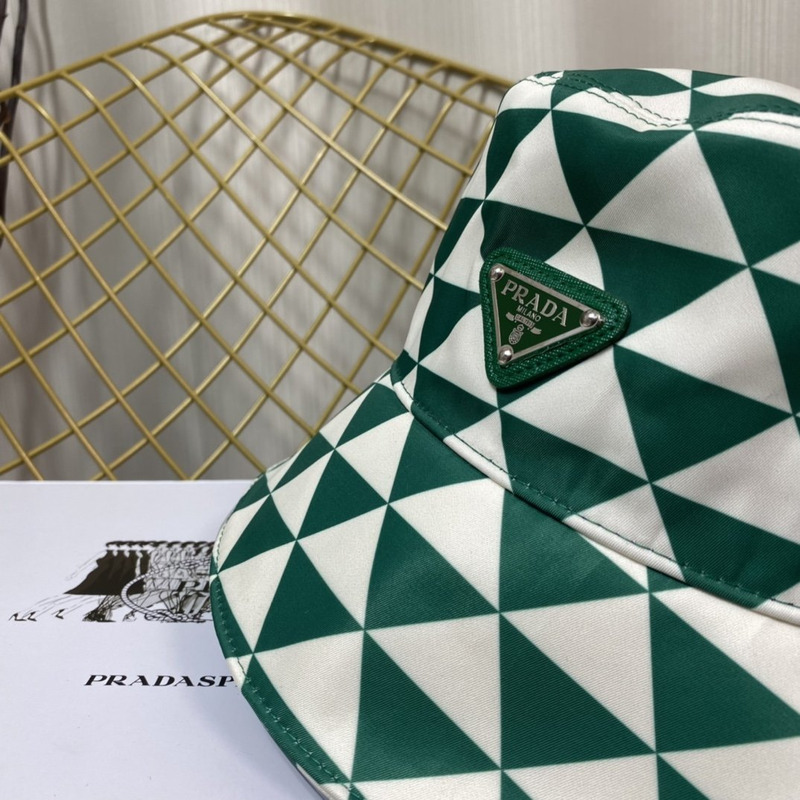 Pra*a printed re-nylon bucket hat white and green