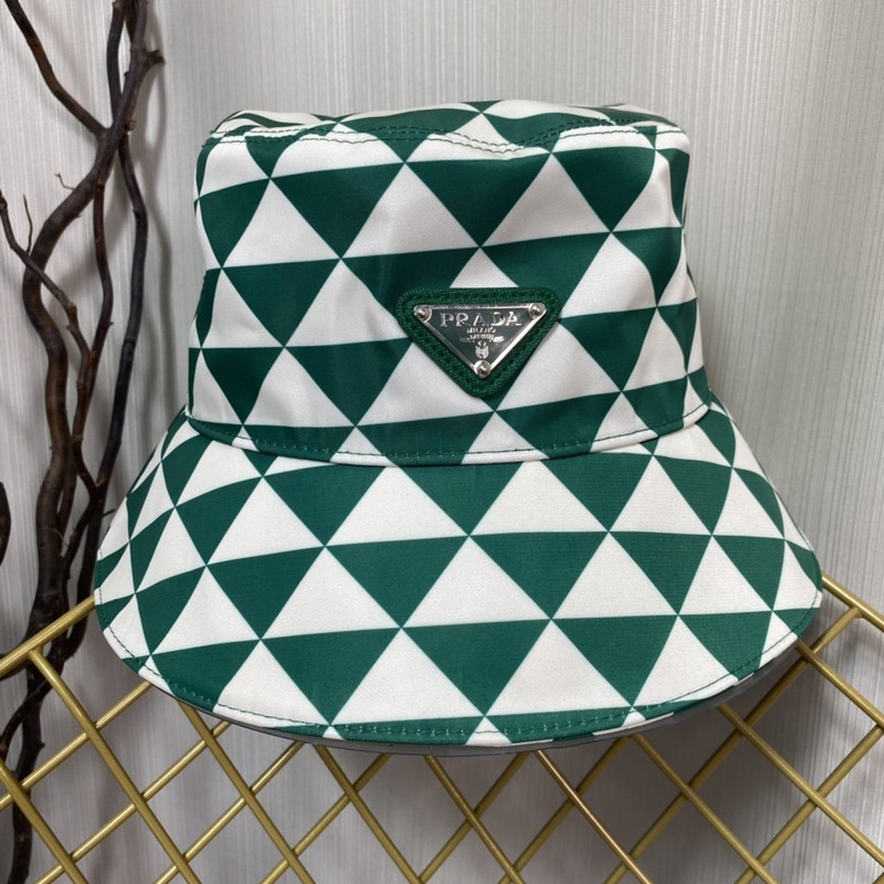 Pra*a printed re-nylon bucket hat white and green