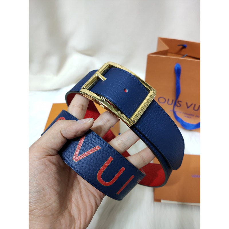 l**is V*t*n gold-tone lock belt red