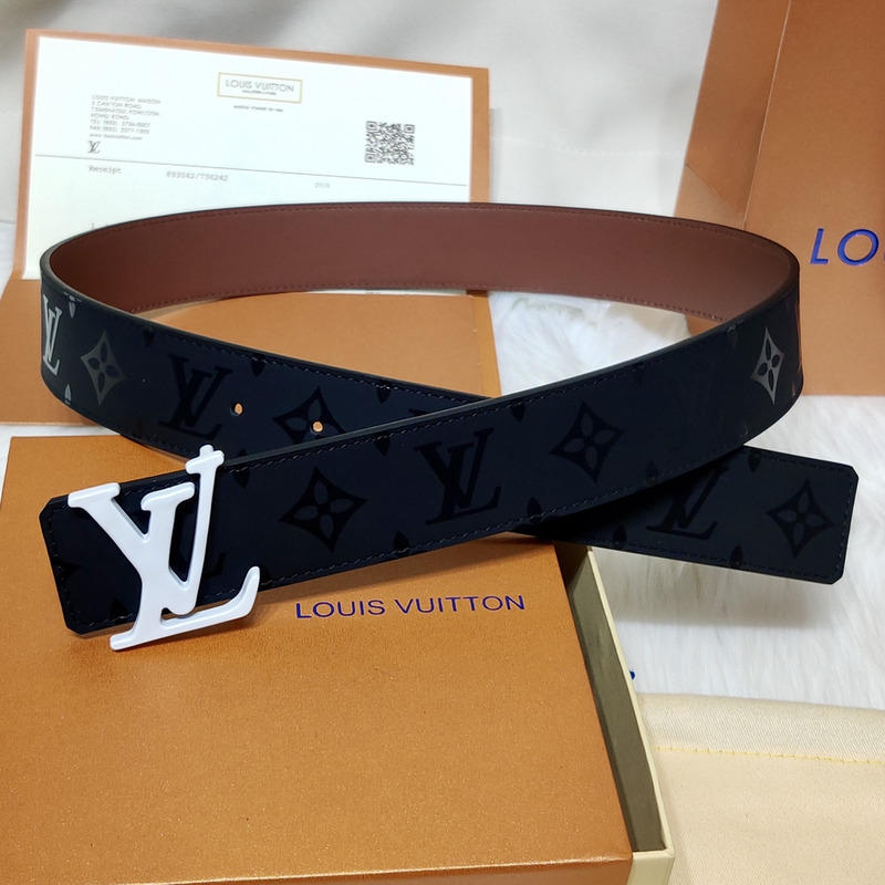 l**is V*t*n white lv lock leather belt black