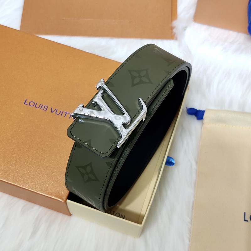 l**is V*t*n grey lv lock leather belt green