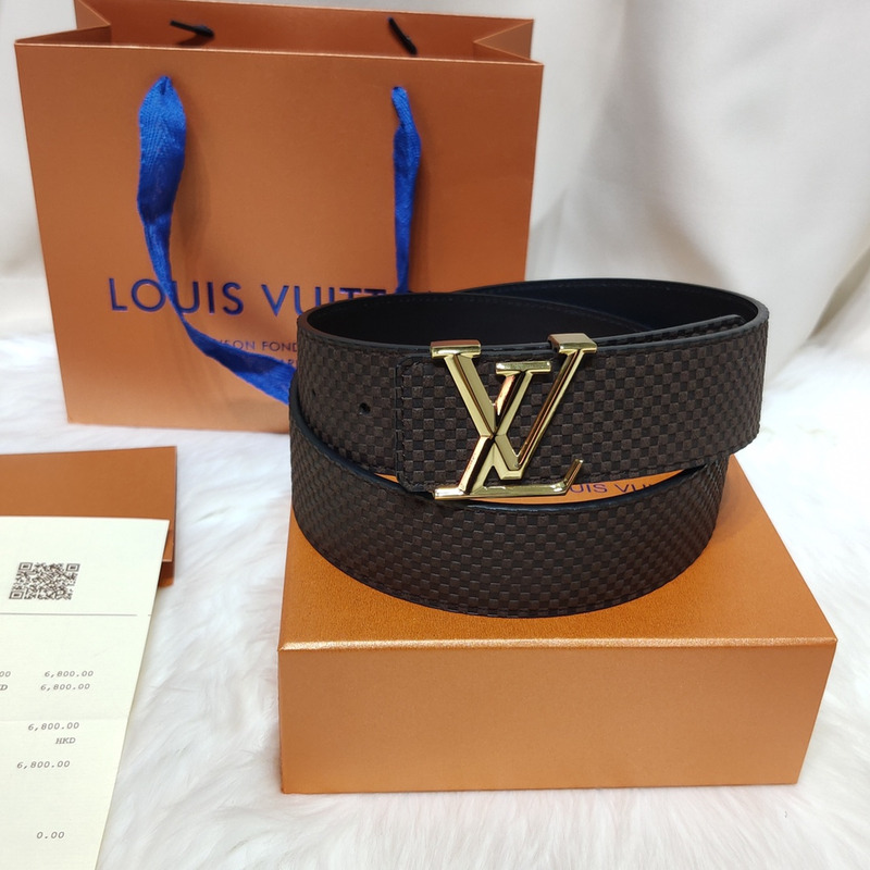 LV INITIALES 40MM  BLACK LEATHER GOLD LV