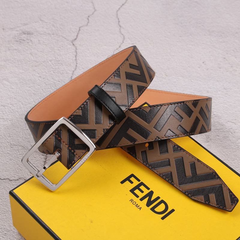 F**di leather sliver logo belt