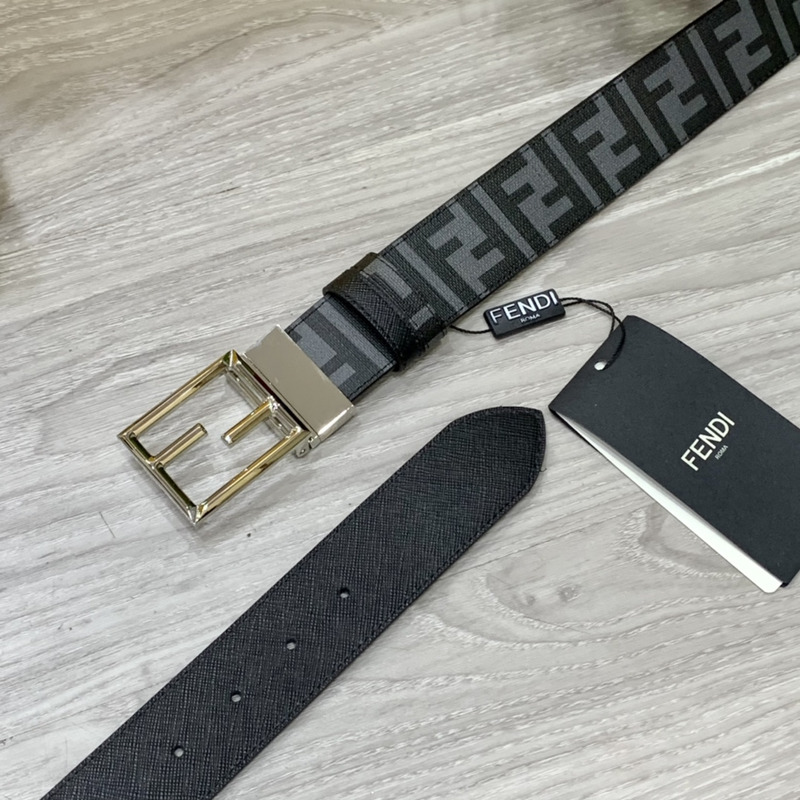 F**di leather belt sliver loge