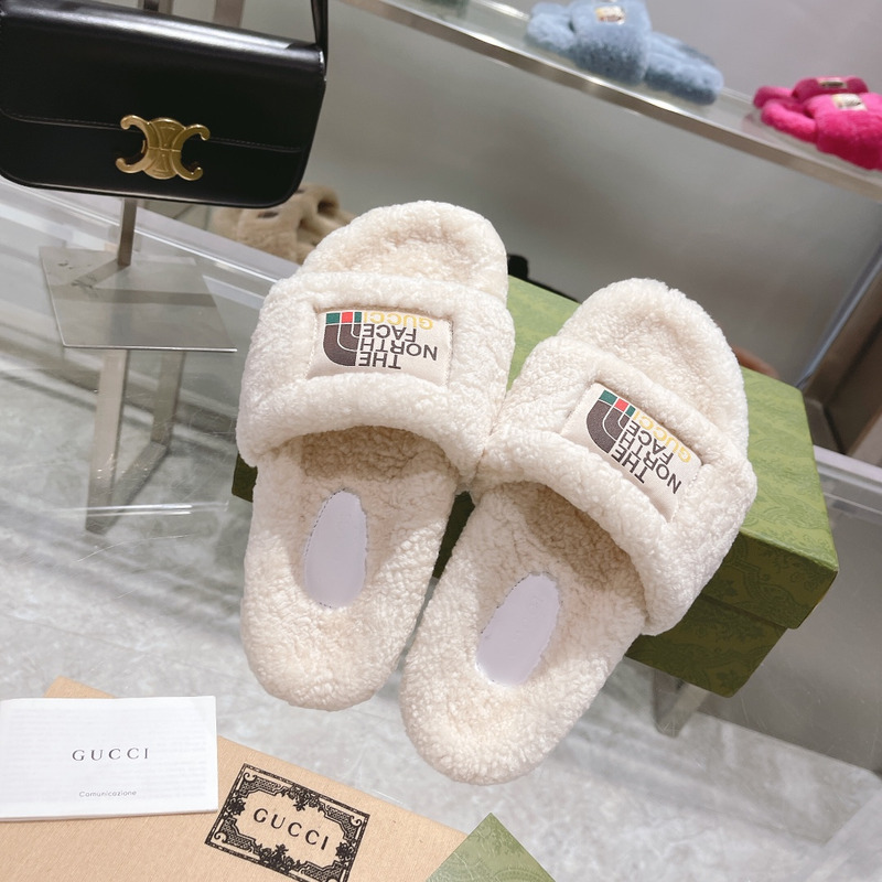 G*u*i x the north face shearling slides white