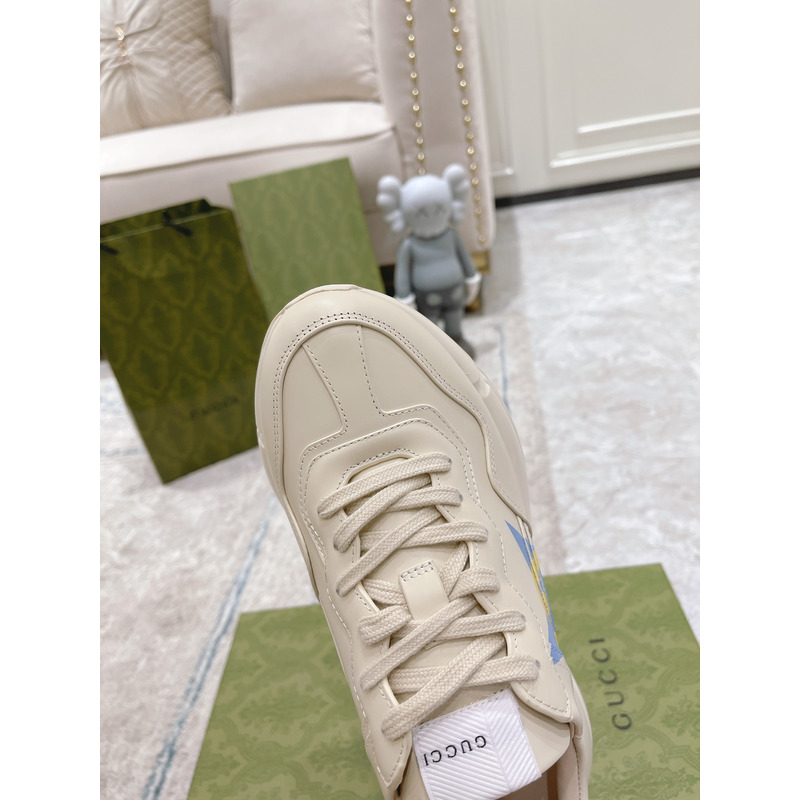 G*u*i star gg sneaker white