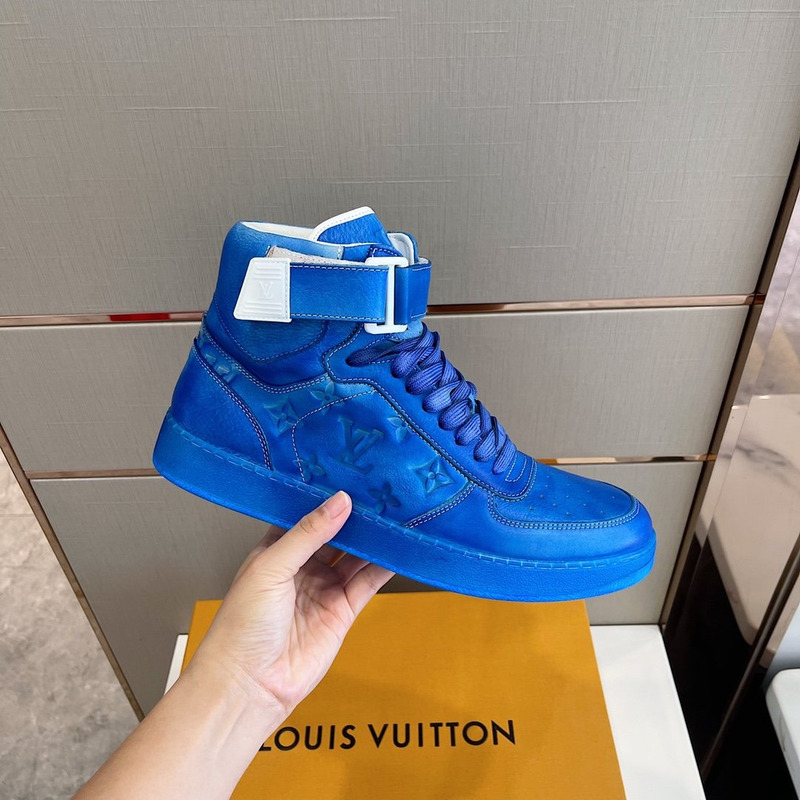 l**is V*t*n embossed monogram high-top sneaker blue