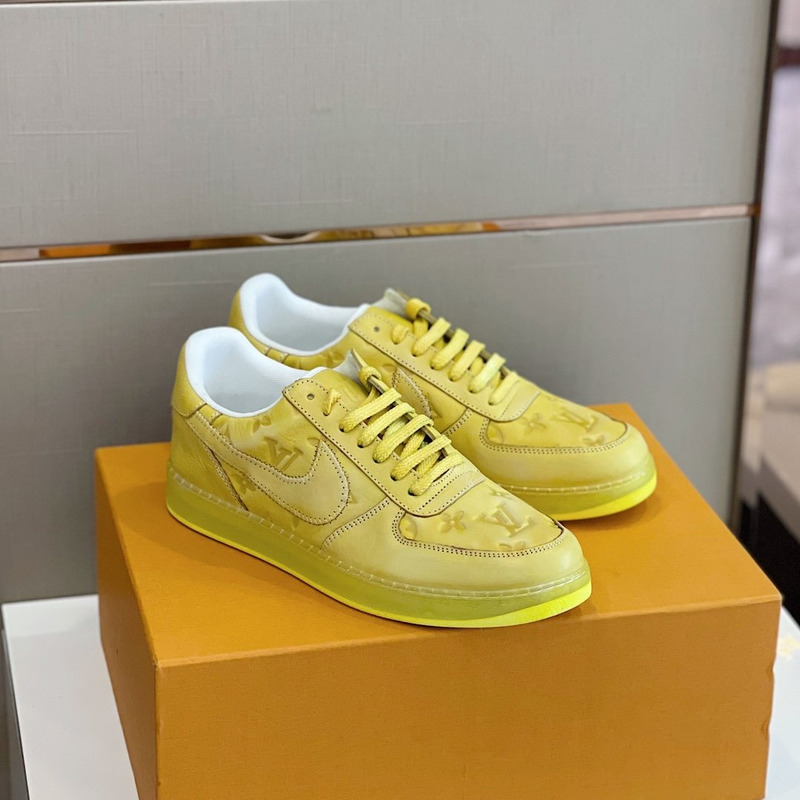 l**is V*t*n x nike af1 low sneaker gold