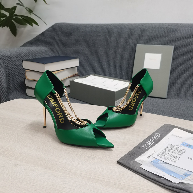 Tom Ford Wishbone Chain Peep-Toe Pumps in Green