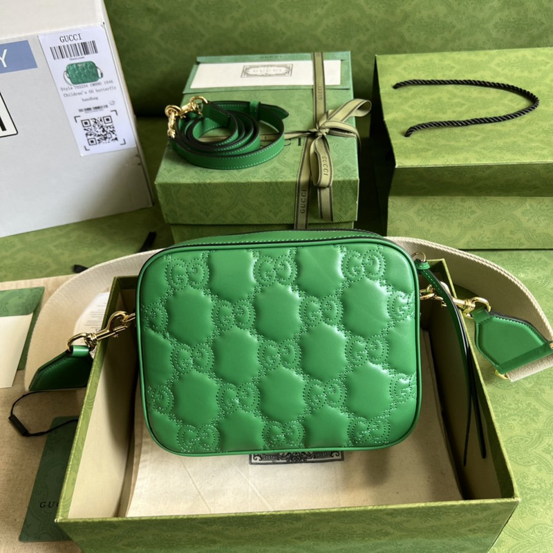 G*u*i matelassé leather shoulder bag bright green leather