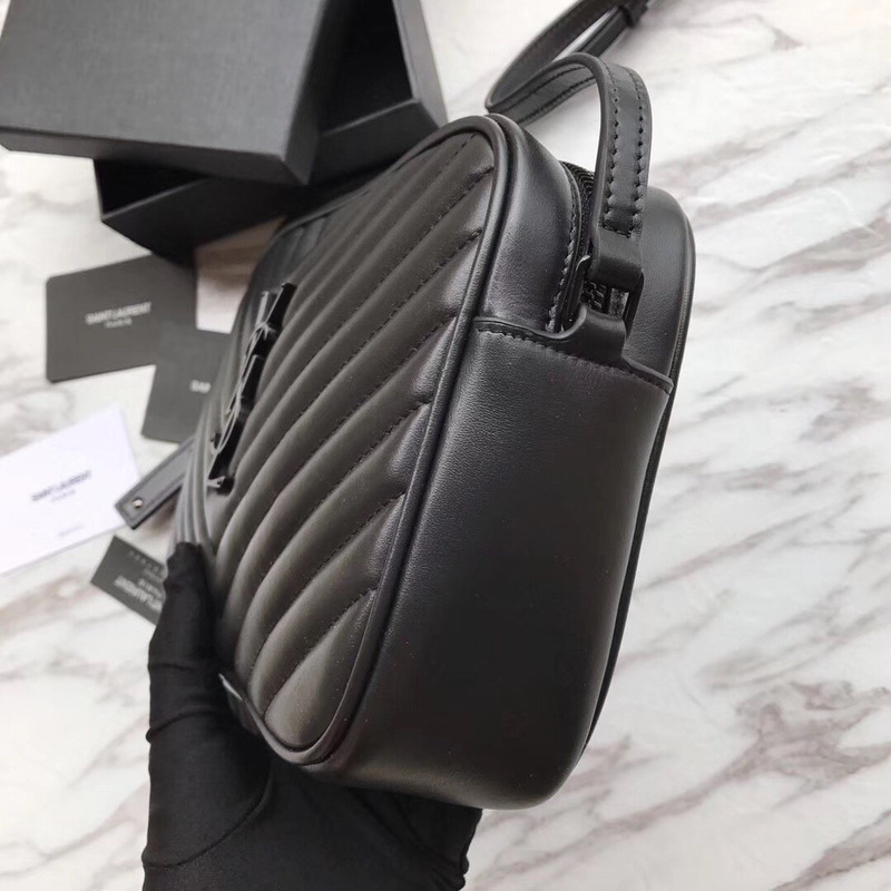 Saint Laurent Lou Camera Bag In Quilted Leather Black(Logo)