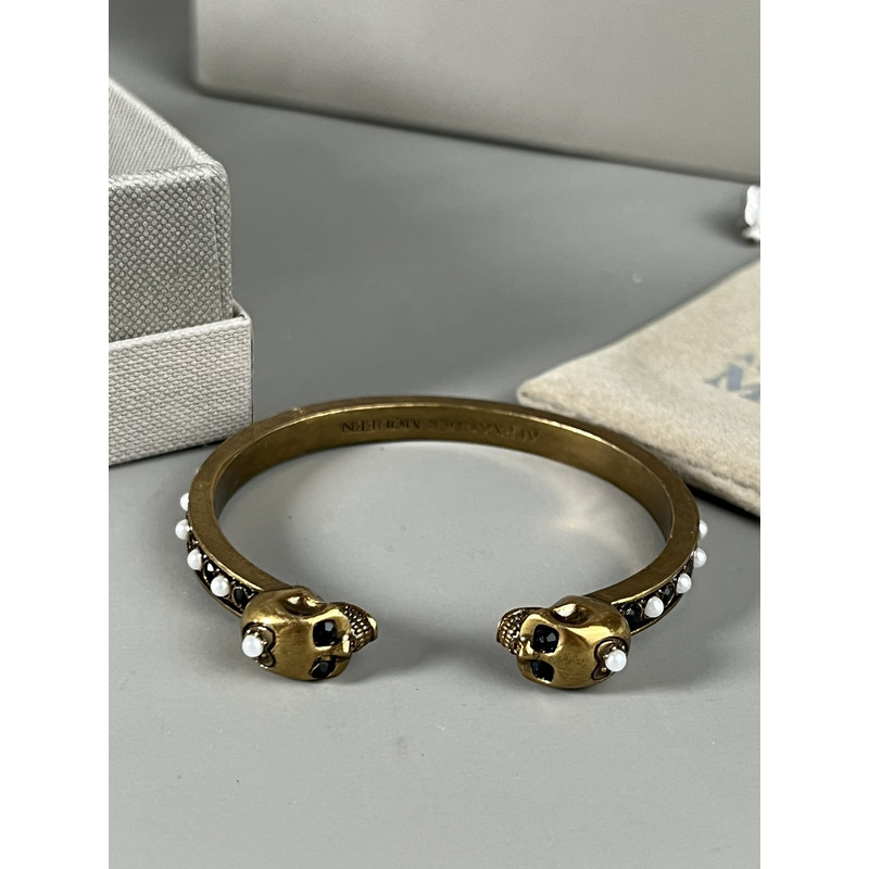 Alexander Mcqueen Skull With Pear Bracelet Gold-Tone