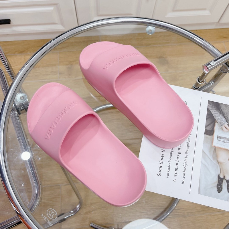 Ba*len*cia*ga logo rubber platform sandals pink