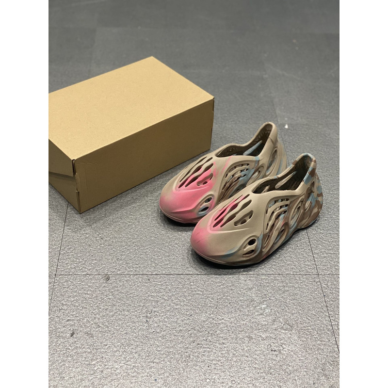 Ad*s yeezy foam runner gy3969 “mx sand grey”