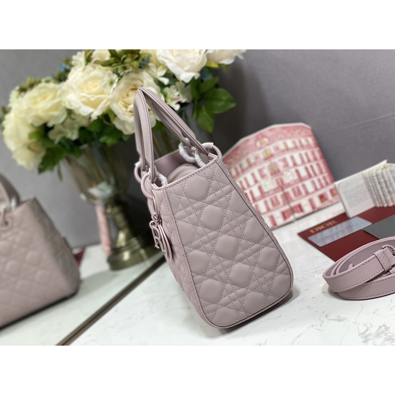 D*or medium lady D*or bag antique pink