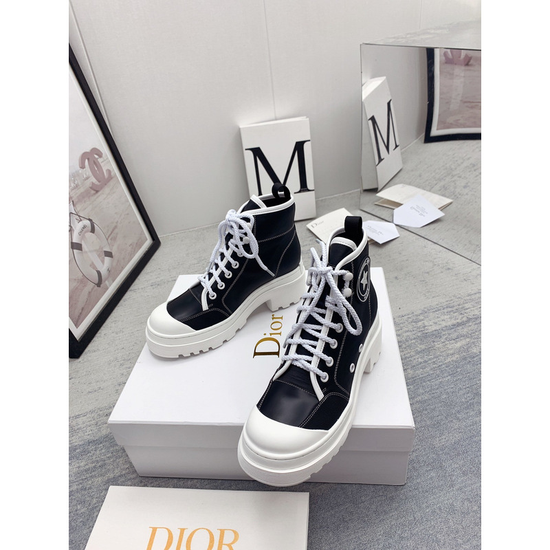 D*or d-rise ankle boot