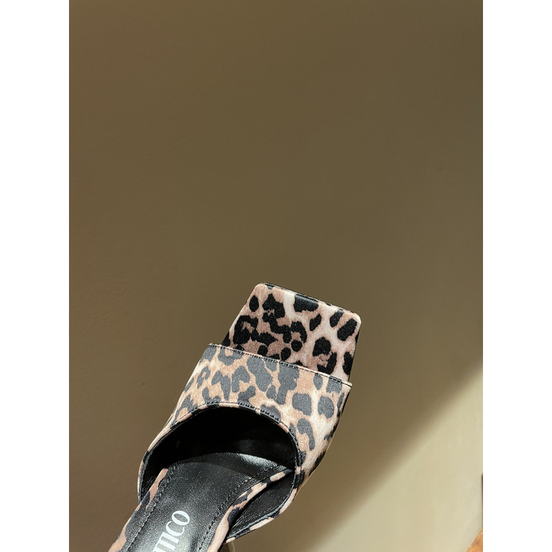 TheAttico Devon Patent Leather Leopard Black