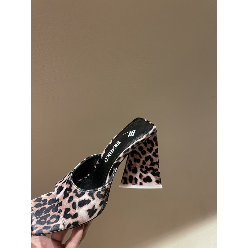 TheAttico Devon Patent Leather Leopard Black