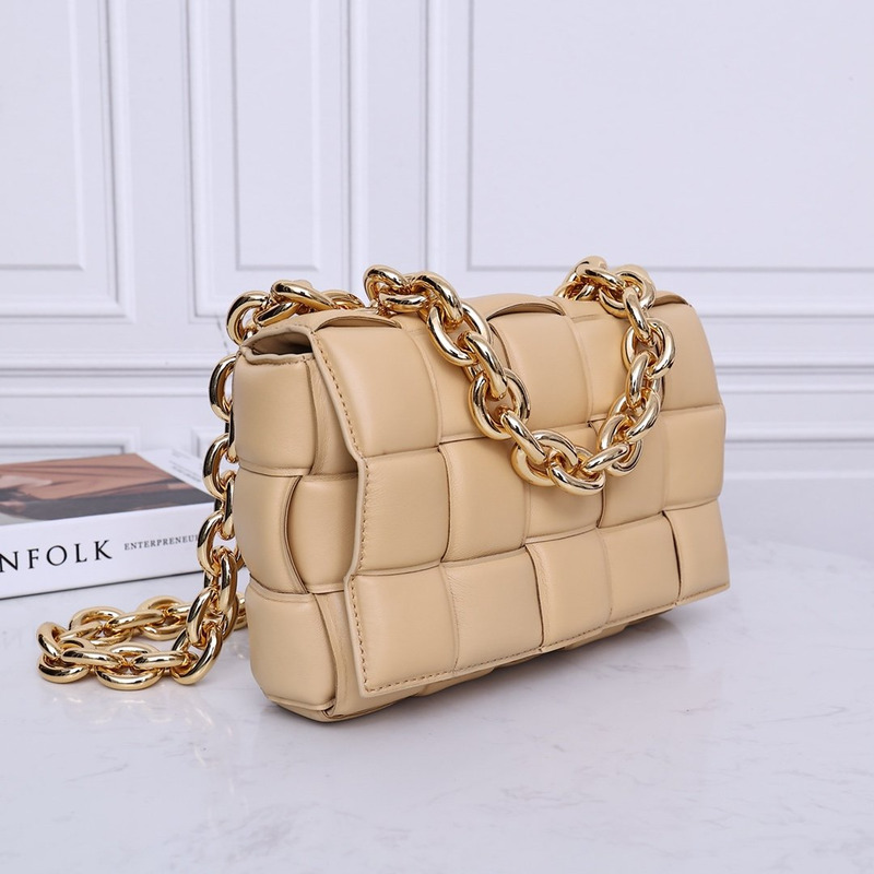 Bo*te*ga ve*ne*ta chain padded cassette gold-tone crossbody bag beige