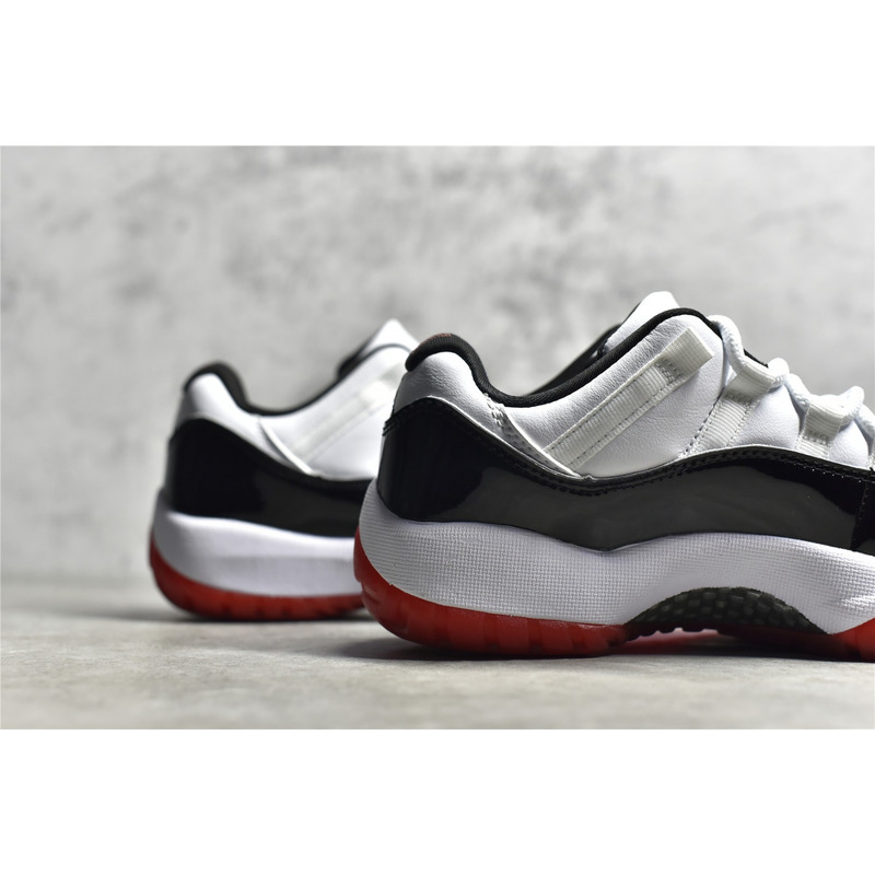 Air Jordan 11 Retro Low Concord Bred Sneaker