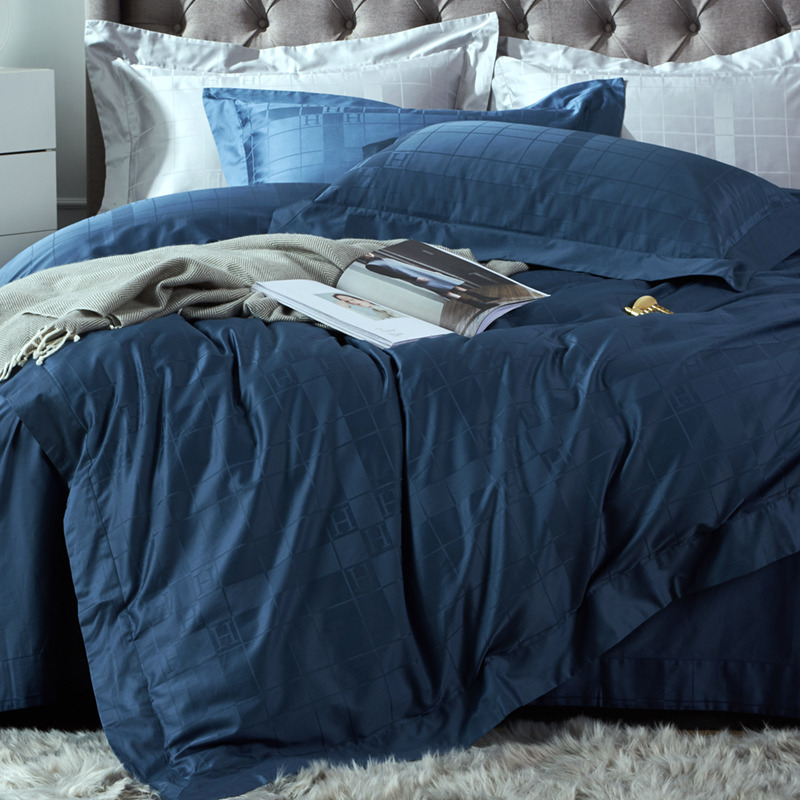 H**mes four piece bed suit bedding blue