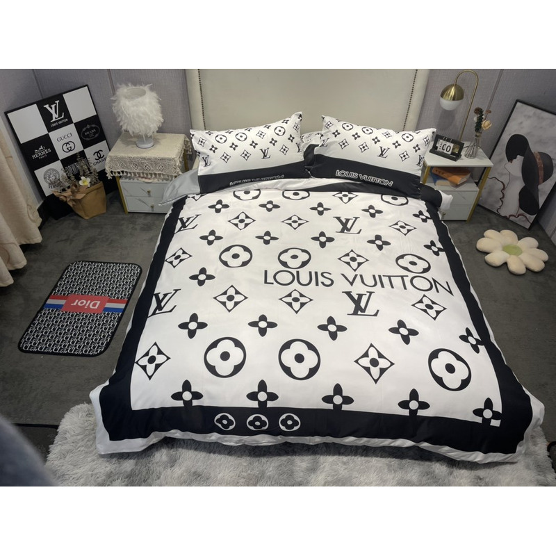 l**is V*t*n four piece bed suit bedding monogram white