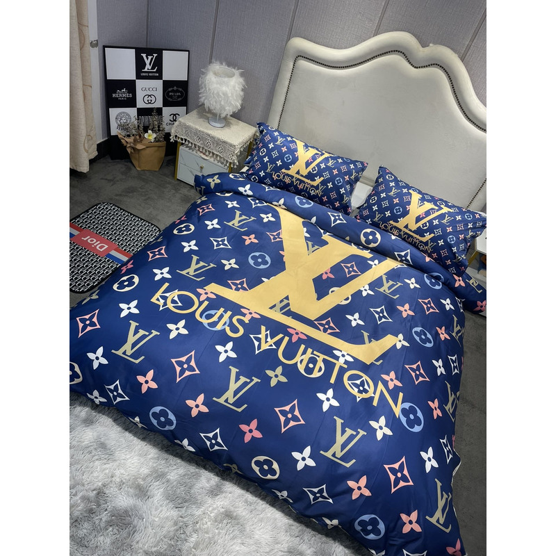 l**is V*t*n four piece bed suit bedding monogram blue