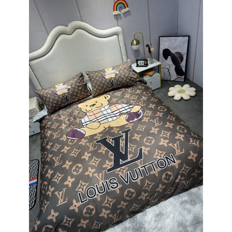 l**is V*t*n four piece bed suit bedding bear print monogram