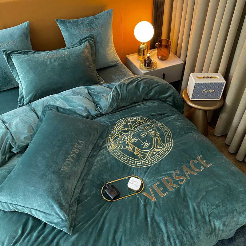 Versace Four Piece Bed Suit Bedding Green