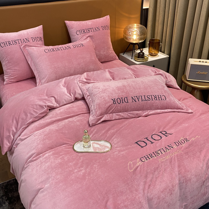 D*or four piece bed suit bedding pink