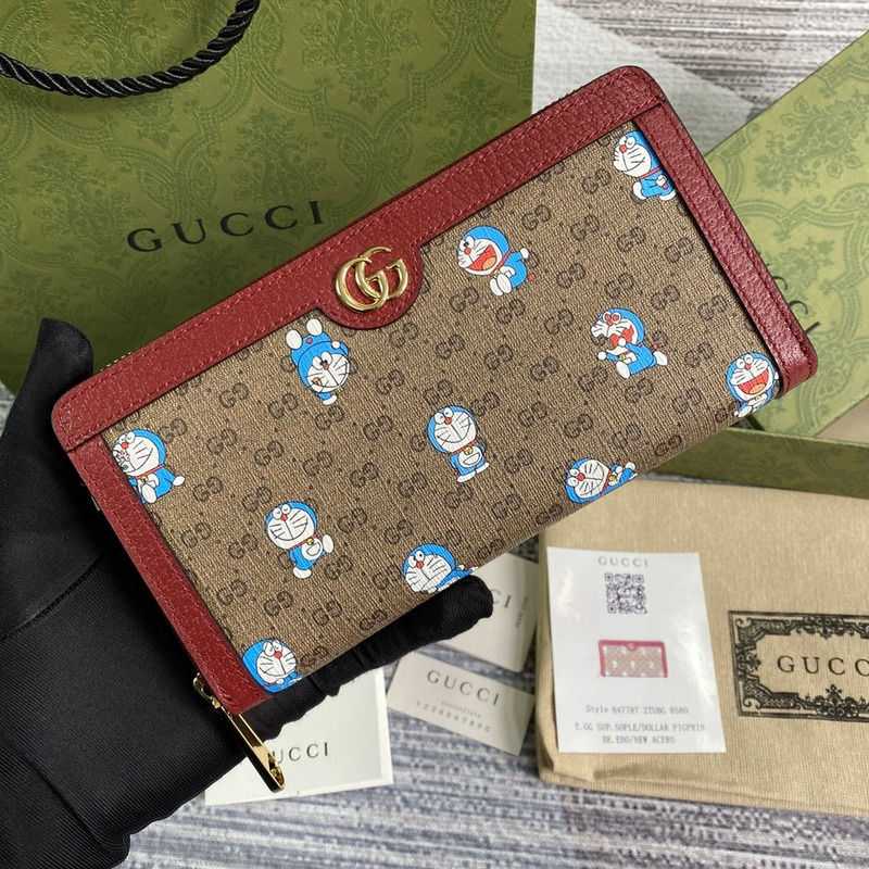 G*u*i doraemon gg zip around wallet cherry red