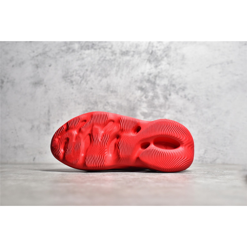 Ad*s yeezy foam runner rubber red