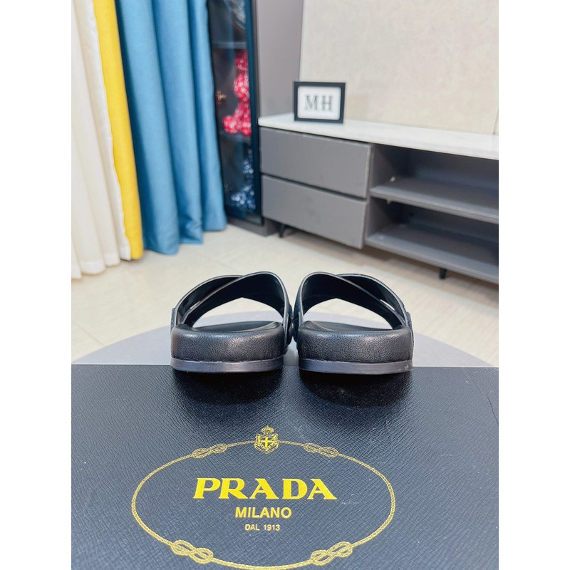 Pra*a crossover sandals in black