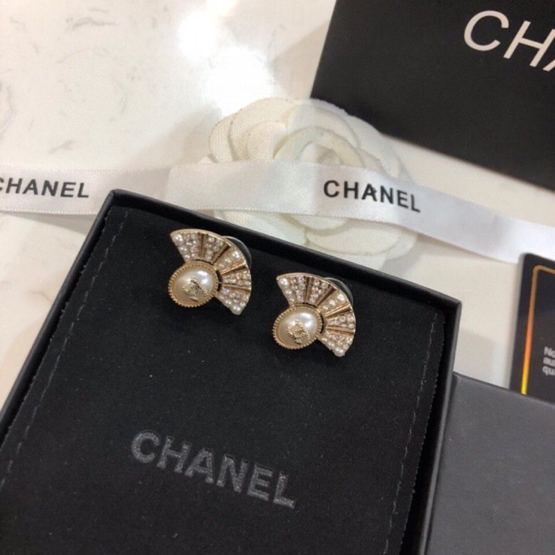 Ch*el fan shape earrings