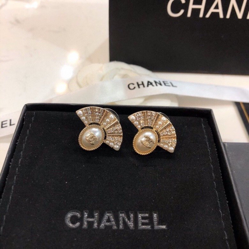 Ch*el fan shape earrings