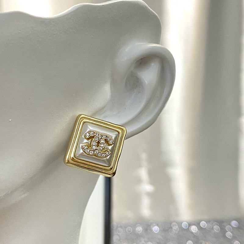 Ch*el square stud earrings gold