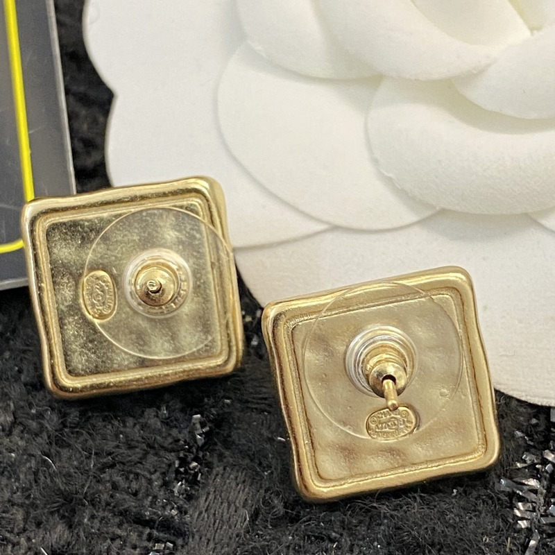 Ch*el square stud earrings gold