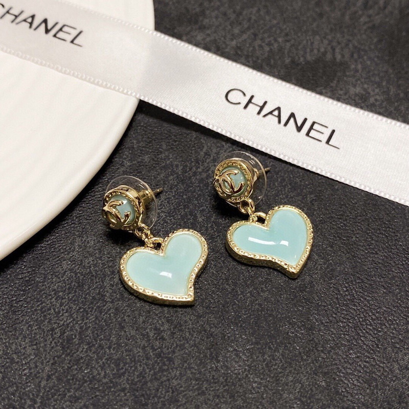 Ch*el heart drop earrings green