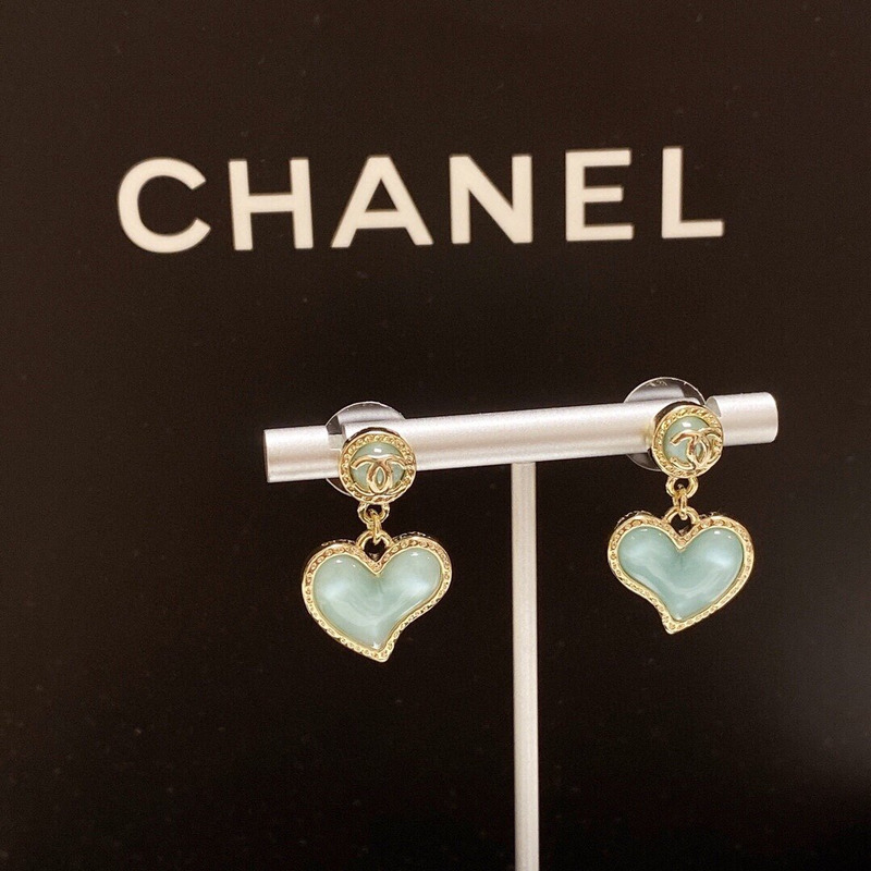 Ch*el heart drop earrings green