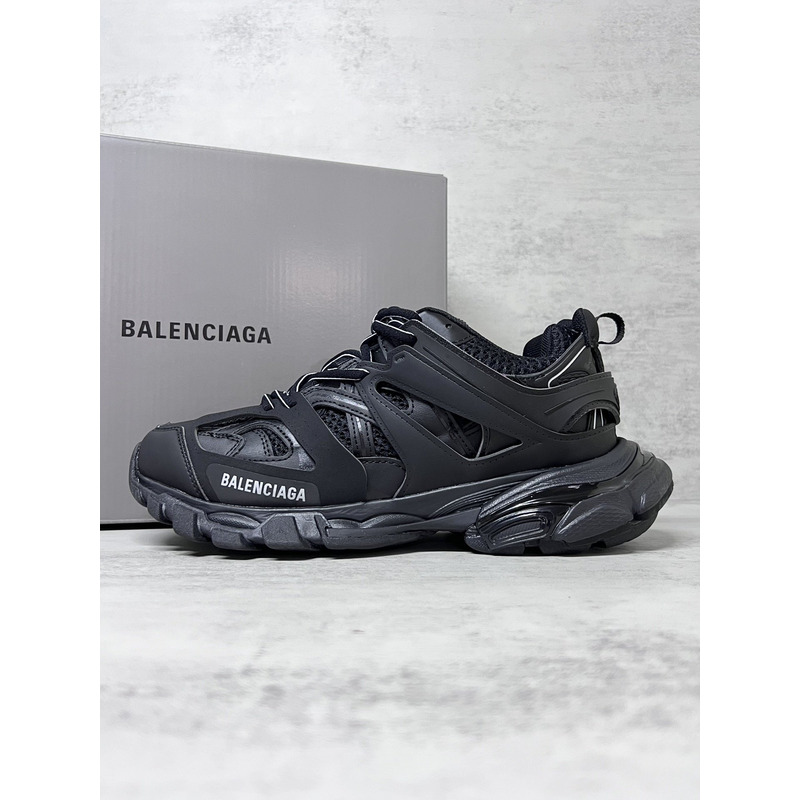 Ba*len*cia*ga track trainers in black