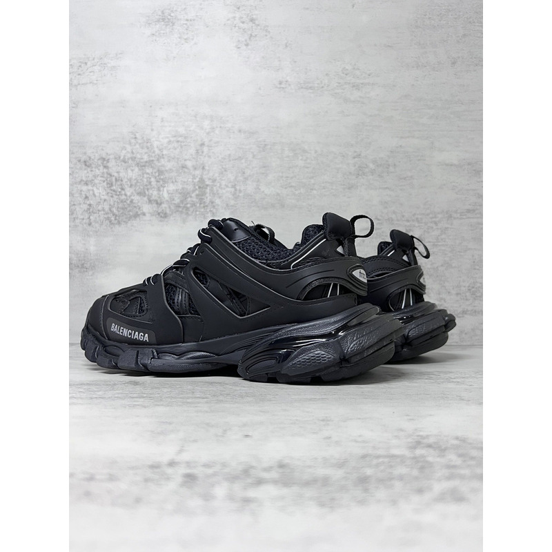 Ba*len*cia*ga track trainers in black