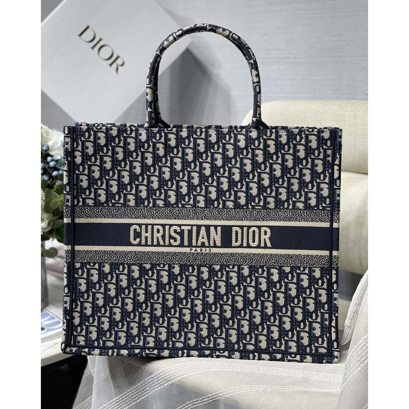 D*or large book tote oblique embroidery dark blue