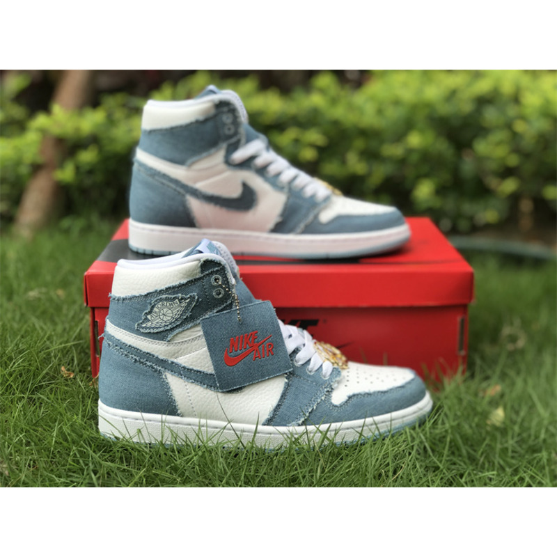 Jordan WMNS Air Jordan 1 Retro High OG 