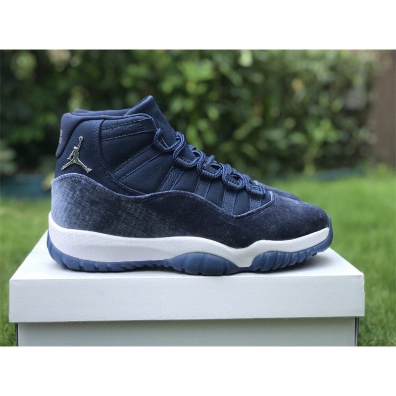 Jordan Retro 11 Retro Sneakers Low Blue Moon