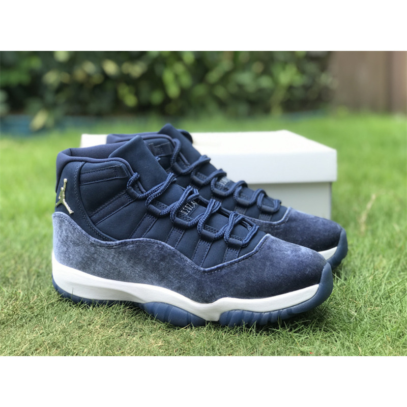 Jordan Retro 11 Retro Sneakers Low Blue Moon