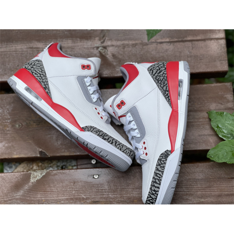 Jordan 3 Retro GS Fire Red