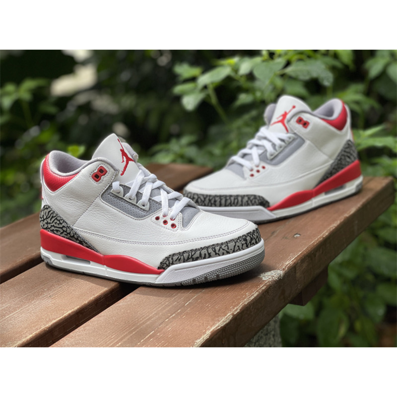 Jordan 3 Retro GS Fire Red