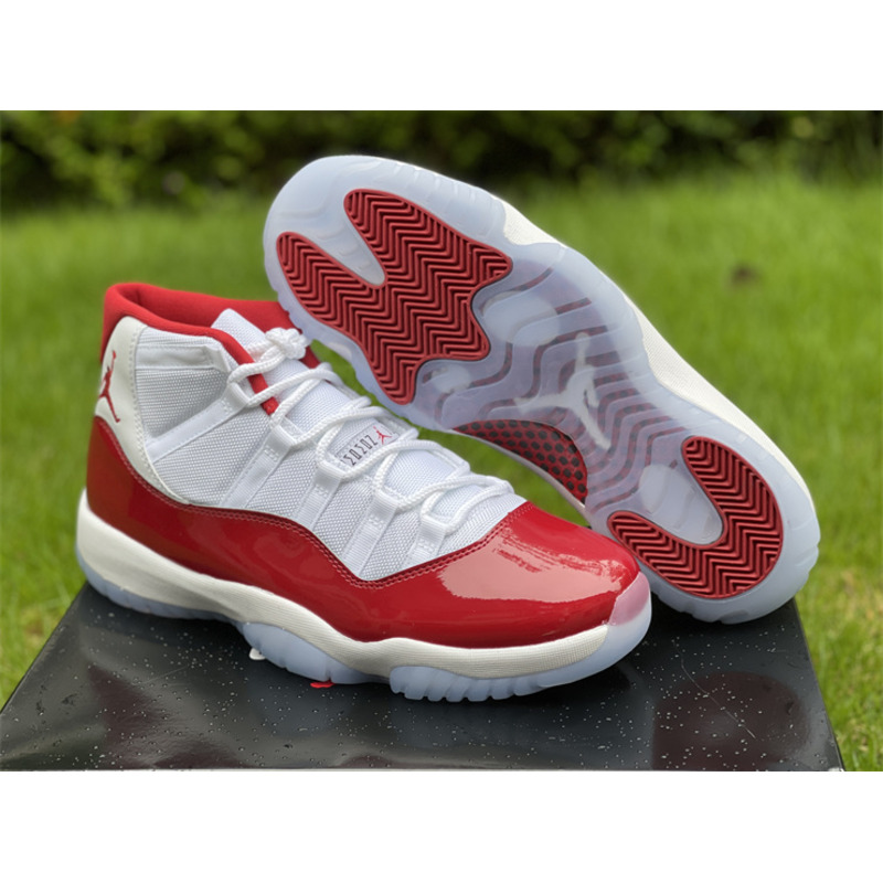 Jordan 11 Retro Cherry (2022)