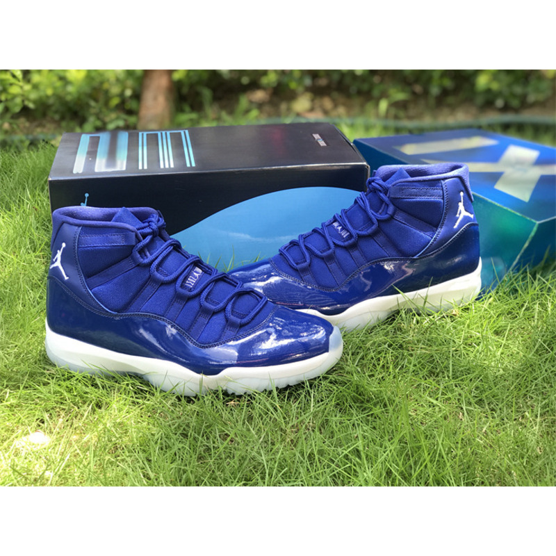 Jordan 11 Kentucky Blue