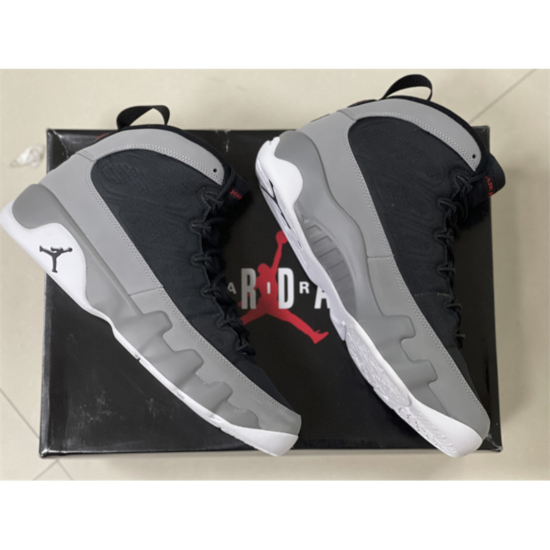 Jordan 9 Retro Particle Grey